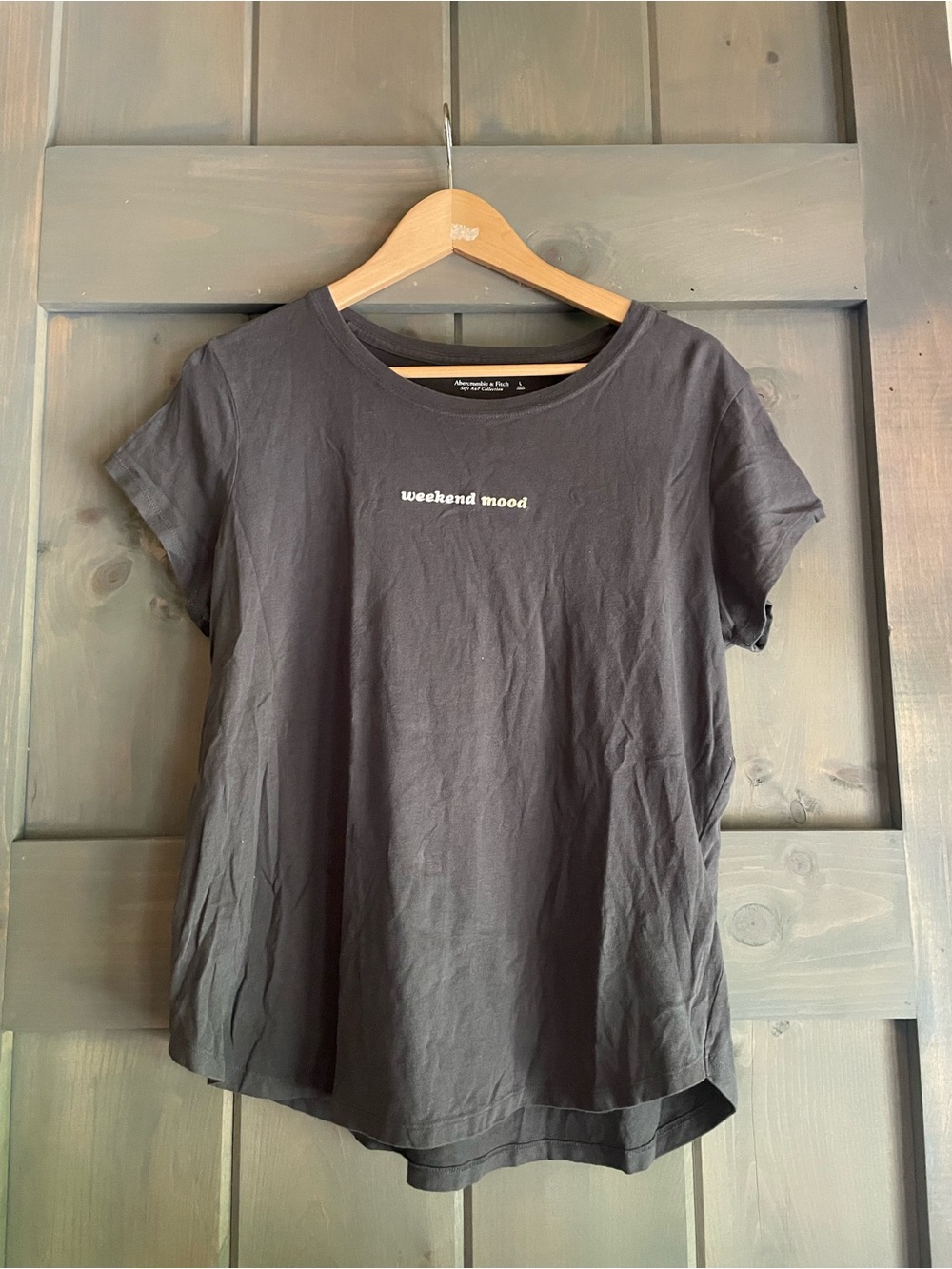 Abercrombie & Fitch Black 'weekend mood' Scoop Neck Graphic Tee